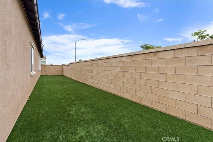 30078 Sierra Ridge Way, Menifee, California 92585