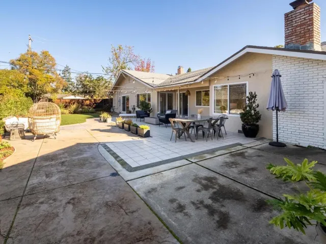 10 Spiros Way, Menlo Park, California 94025