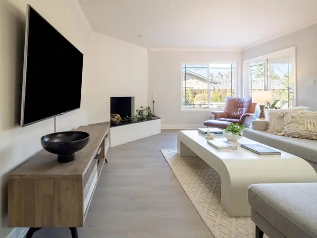 10 Spiros Way, Menlo Park, California 94025