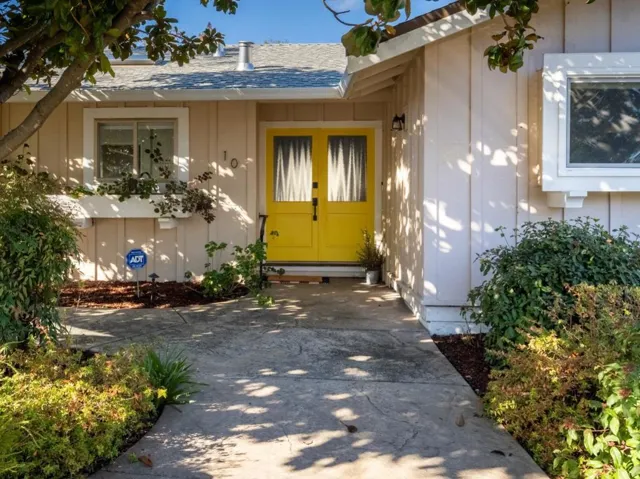 10 Spiros Way, Menlo Park, California 94025