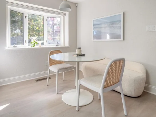 10 Spiros Way, Menlo Park, California 94025