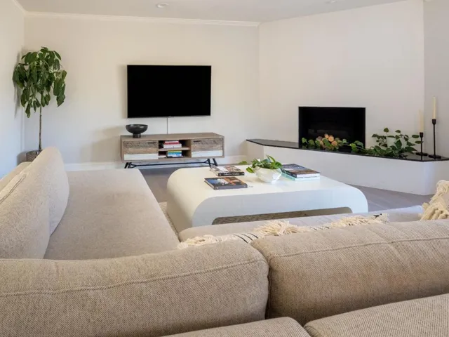 10 Spiros Way, Menlo Park, California 94025