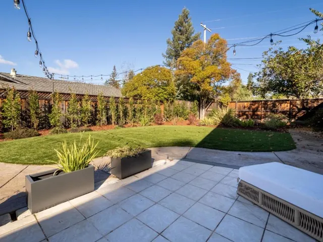 10 Spiros Way, Menlo Park, California 94025