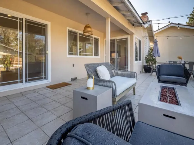 10 Spiros Way, Menlo Park, California 94025