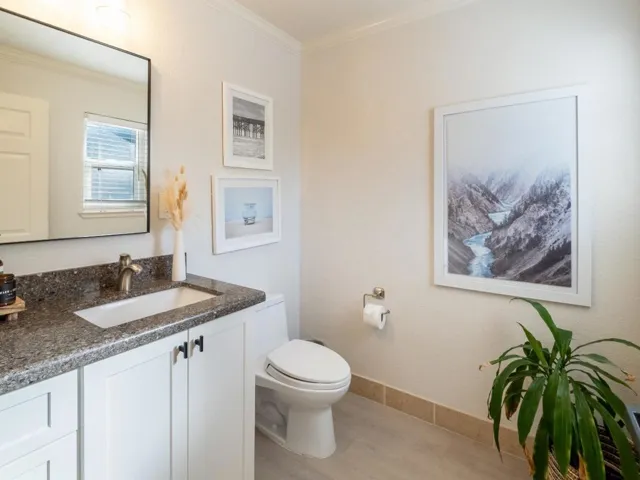 10 Spiros Way, Menlo Park, California 94025