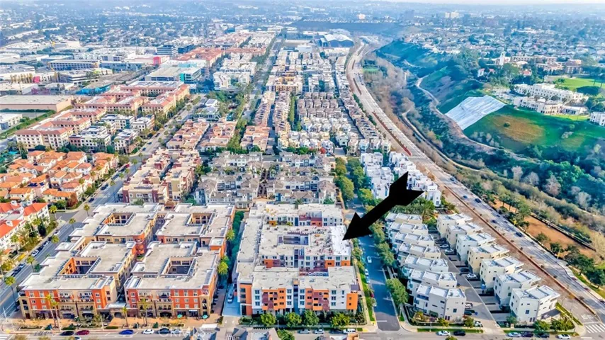 6030 Seabluff Drive 505, Playa Vista, California 90094