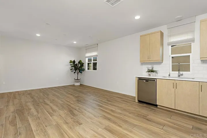 861 Blackstone Drive, San Marcos, California 92078