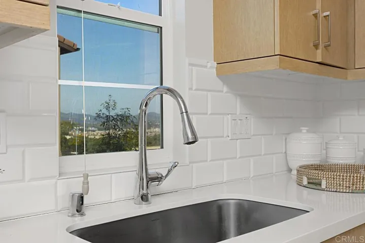 861 Blackstone Drive, San Marcos, California 92078