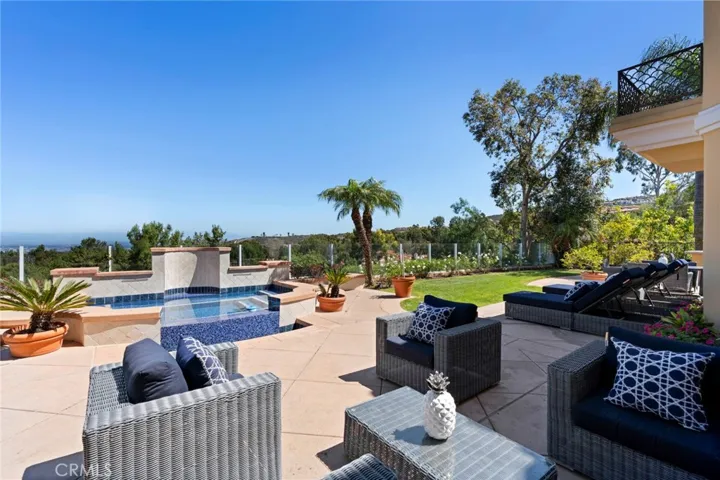 7 Seahaven, Newport Coast, California 92657