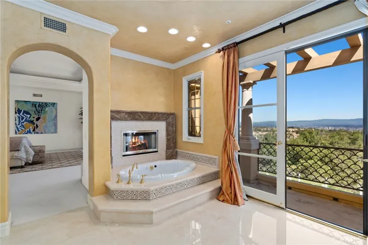7 Seahaven, Newport Coast, California 92657