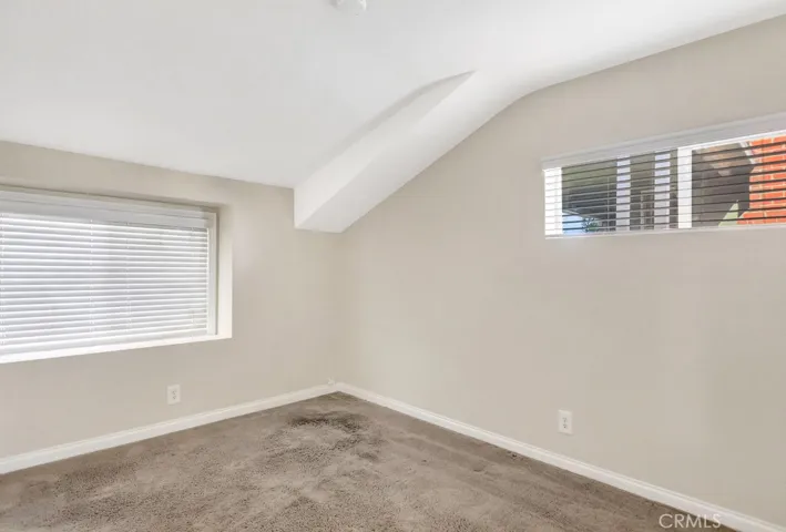 1438 N Pepper Street, Burbank, California 91505