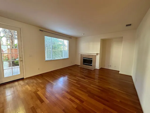 929 Mouton Circle, East Palo Alto, California 94303