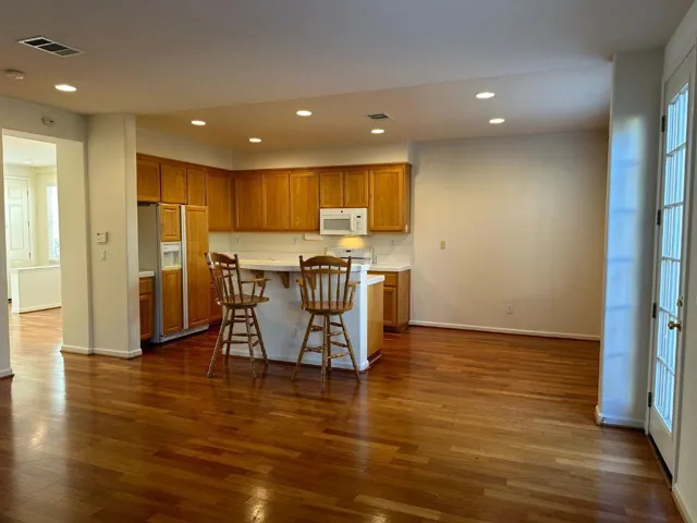 929 Mouton Circle, East Palo Alto, California 94303