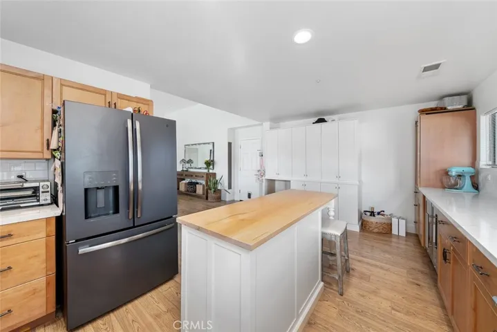 1010 Yarrow Court, San Luis Obispo, California 93401