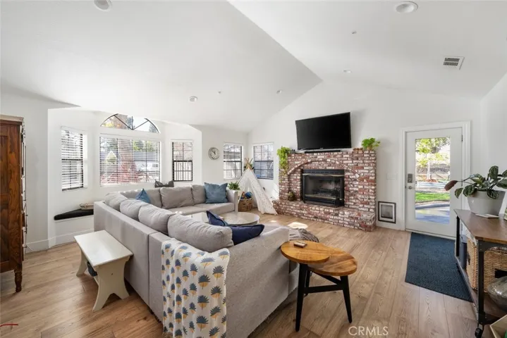 1010 Yarrow Court, San Luis Obispo, California 93401