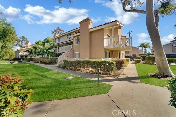 7415 Seastar Drive 7, Huntington Beach, California 92648
