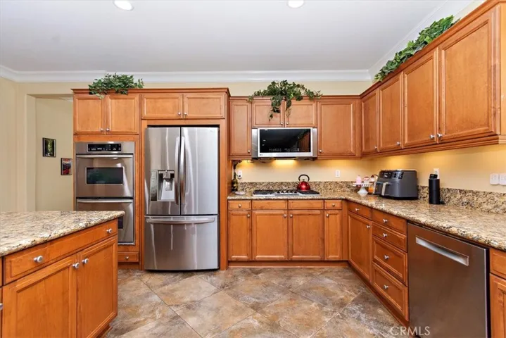 1156 Rickson Way, Corona, California 92882