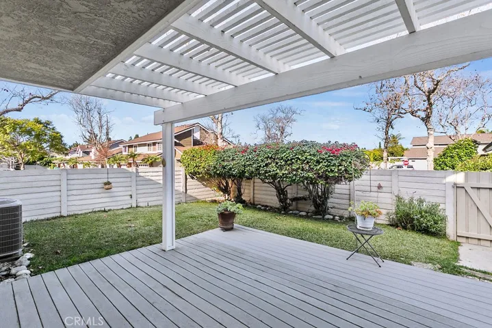 19 Summerstone, Irvine, California 92614