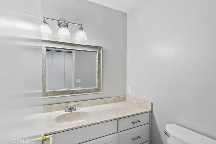 19 Summerstone, Irvine, California 92614