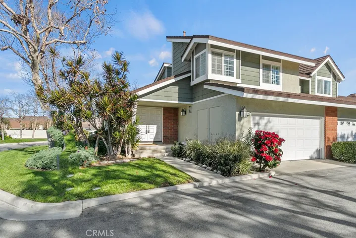 19 Summerstone, Irvine, California 92614