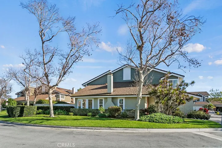 19 Summerstone, Irvine, California 92614