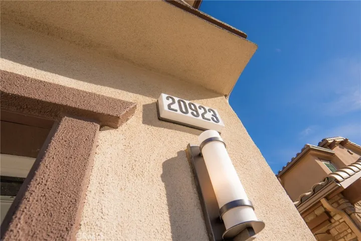 20923 Jennings, Newhall, California 91321
