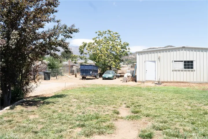 11821 Sutter Avenue, Yucaipa, California 92399