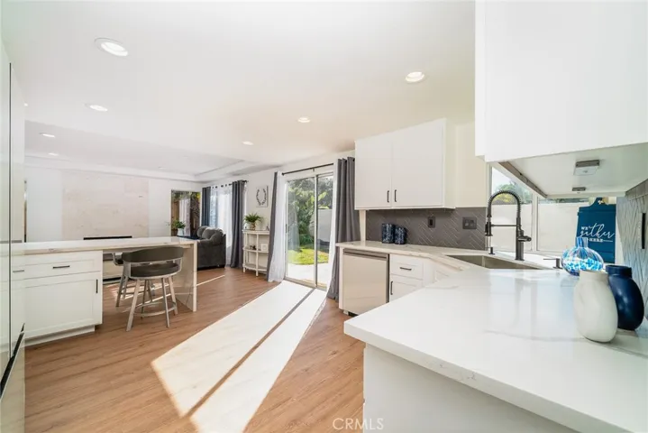 835 Mosaic Circle, Oceanside, California 92057