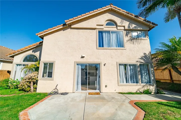 835 Mosaic Circle, Oceanside, California 92057