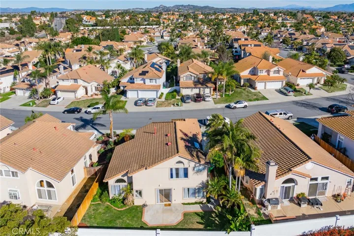 835 Mosaic Circle, Oceanside, California 92057