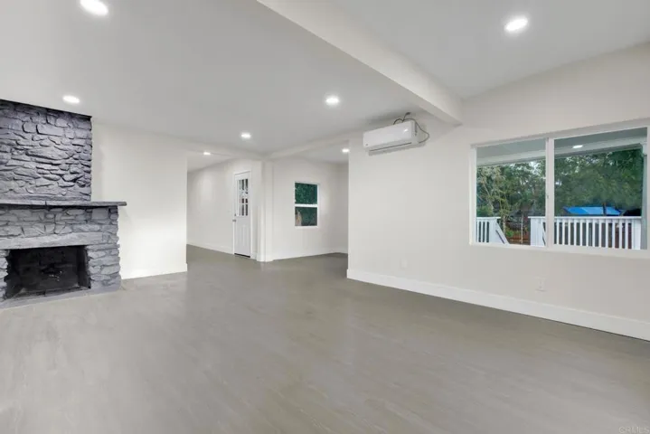 276 Lilac Dr, El Cajon, California 92021