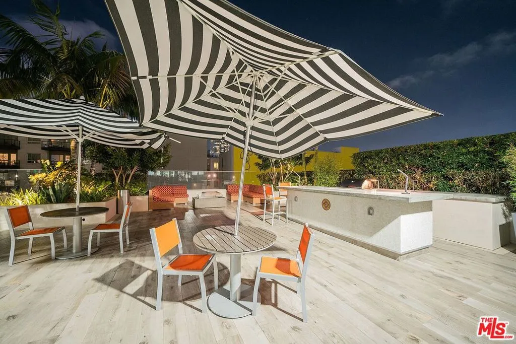 1050 S Grand Avenue Unit 901, Los Angeles, California 90015 home-pic-24