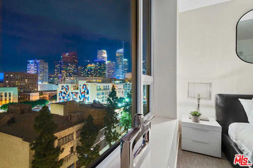 1050 S Grand Avenue Unit 901, Los Angeles, California 90015 home-pic-15