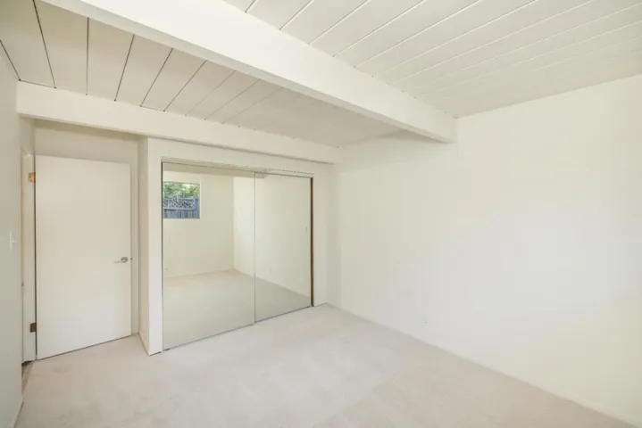 3452 Thomas Drive, Palo Alto, California 94303