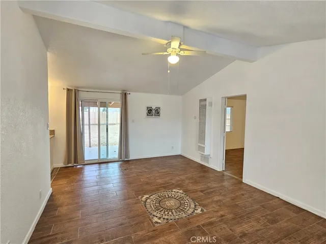 21024 Kenniston Street, California City, California 93505