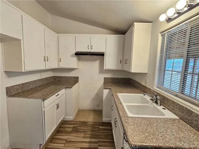 21024 Kenniston Street, California City, California 93505