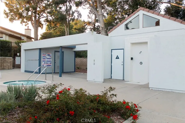 451 Estancia Place, Camarillo, California 93012