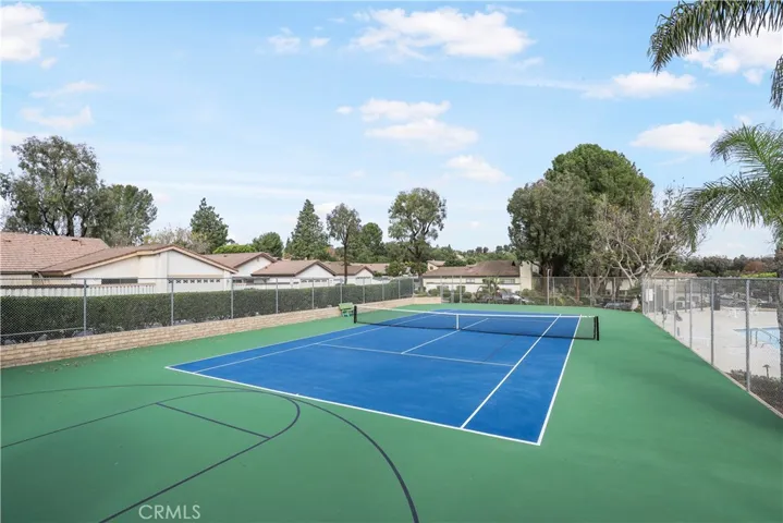 451 Estancia Place, Camarillo, California 93012