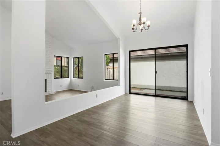 451 Estancia Place, Camarillo, California 93012
