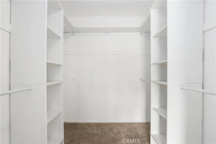 451 Estancia Place, Camarillo, California 93012
