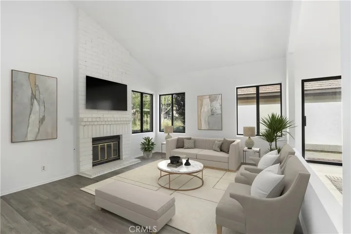 Virtually staged