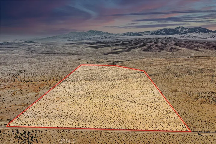 Red property boundary markers are not to be relied on as exact property lines. Buyer to confirm independently.