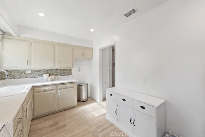 308 East 45th Street, Long Beach, California 90807