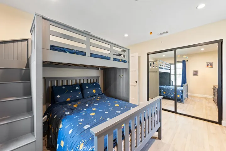 308 East 45th Street, Long Beach, California 90807