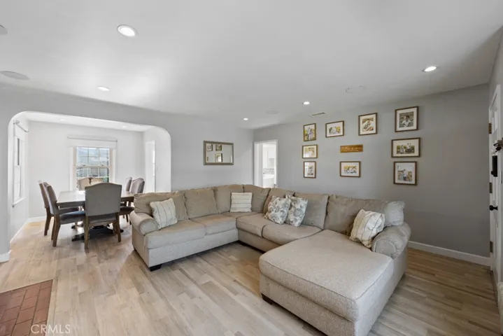 308 East 45th Street, Long Beach, California 90807