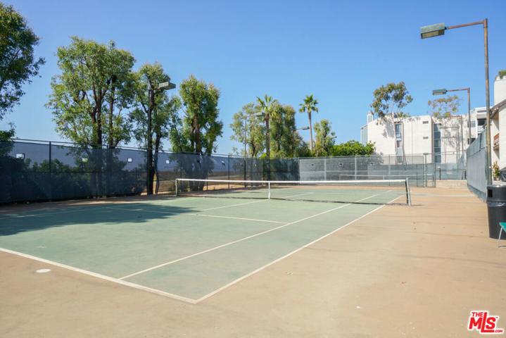 8675 Falmouth Avenue Unit 322, Playa del Rey, California 90293
