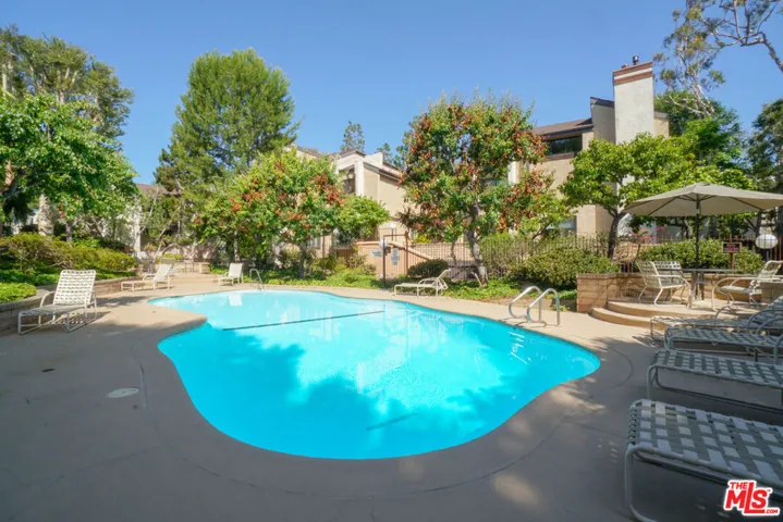 8675 Falmouth Avenue Unit 322, Playa del Rey, California 90293