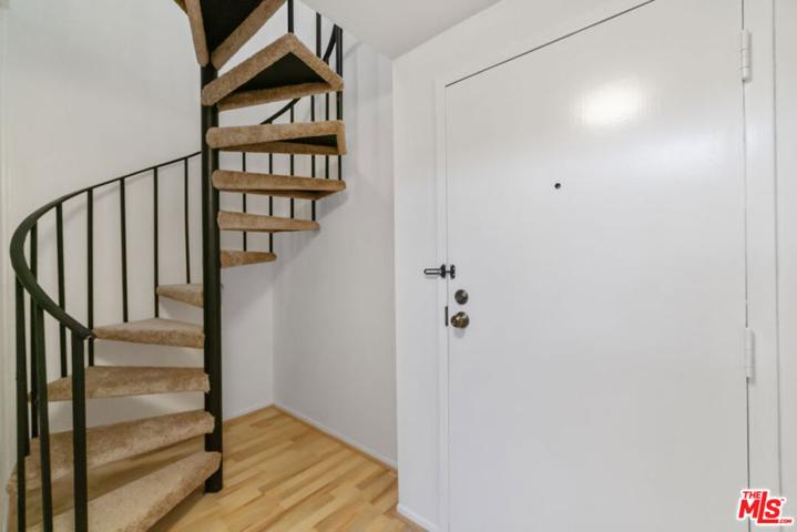 8675 Falmouth Avenue Unit 322, Playa del Rey, California 90293