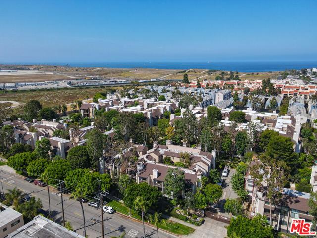 8675 Falmouth Avenue Unit 322, Playa del Rey, California 90293