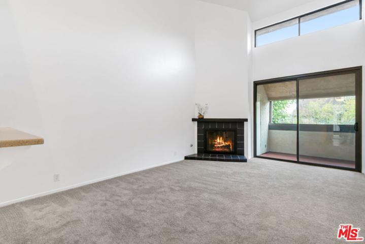 8675 Falmouth Avenue Unit 322, Playa del Rey, California 90293
